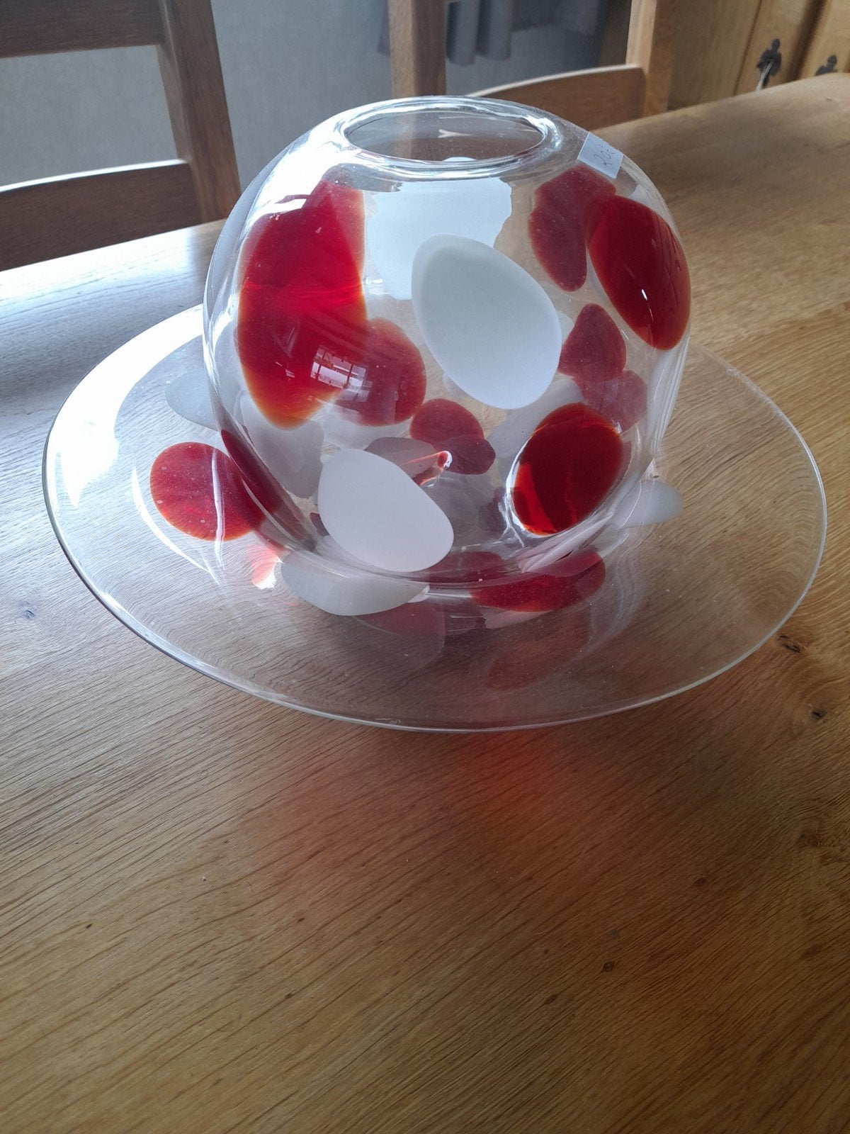 Glazen bol met schaal, Ophalen, Schaal