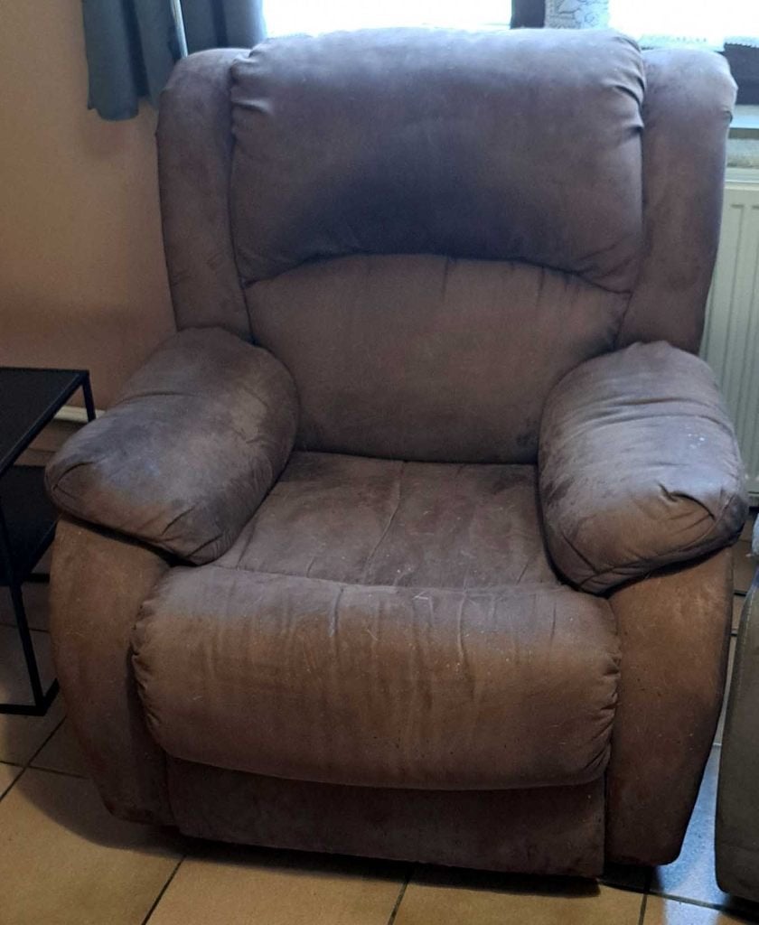 2 fauteuils "Alcantara" très confortables (1 relax), 75 à 100 cm, Synthétique, Enlèvement, Utilisé