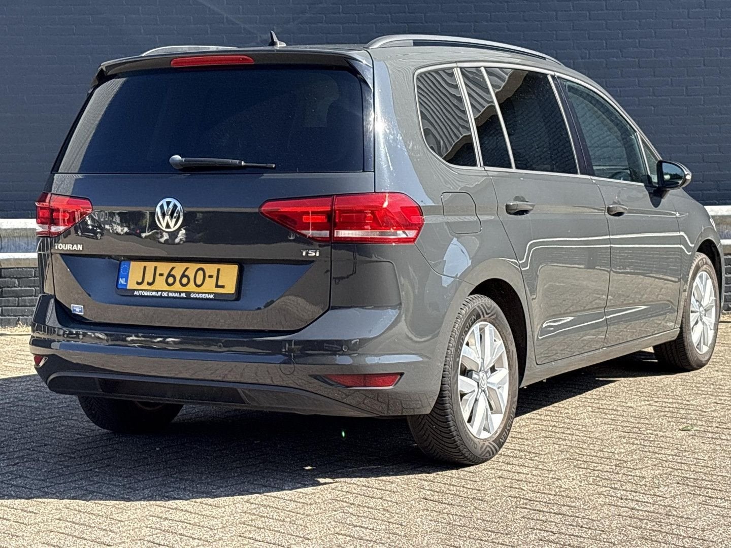 Volkswagen Touran 1.2 TSI Comfortline | Cruise | Climate | N, Auto's, Volkswagen, Monovolume, Zwart, 124 g/km, Bedrijf