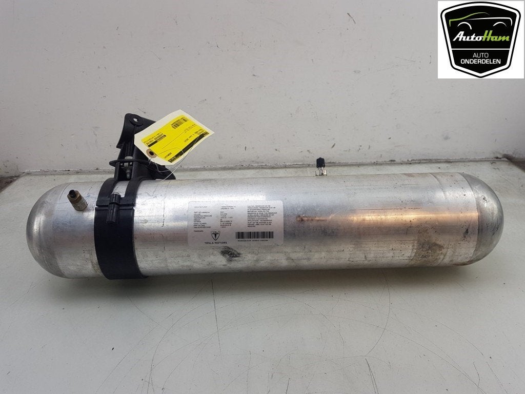 RÉSERVOIR D'AIR ABS Model S (|600640800B|145764500A|), Dhr. J. Ham, Administratie@autoham.nl, Utilisé, Autres marques automobiles
