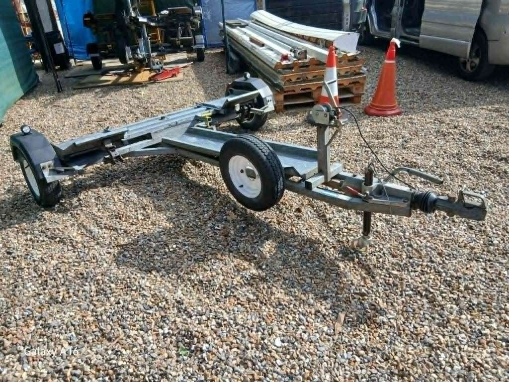 REMORQUE VOITURE "CAR DOLLY", Enlèvement, Utilisé