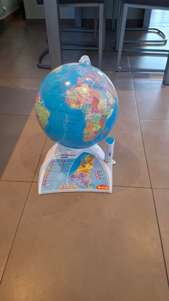 Elektriche wereldbol, Enlèvement