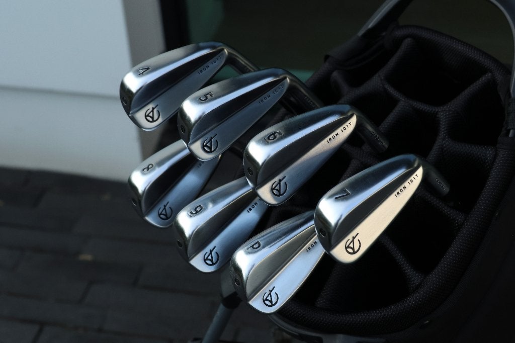 Ensemble de fers Takomo 101T (4-PW), Sports & Fitness, Golf, Enlèvement ou Envoi, Comme neuf, Set, Autres marques