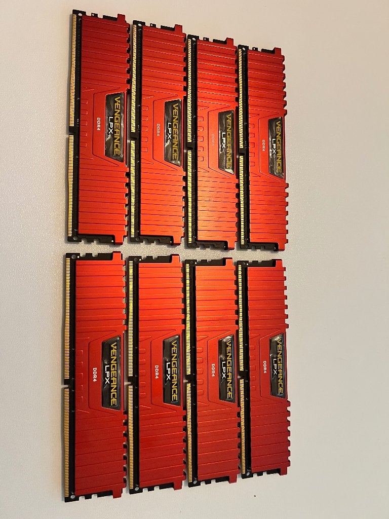 corsair vengeance lpx ddr4 256gig, Computers en Software, RAM geheugen, DDR4, Ophalen of Verzenden, Zo goed als nieuw, Desktop