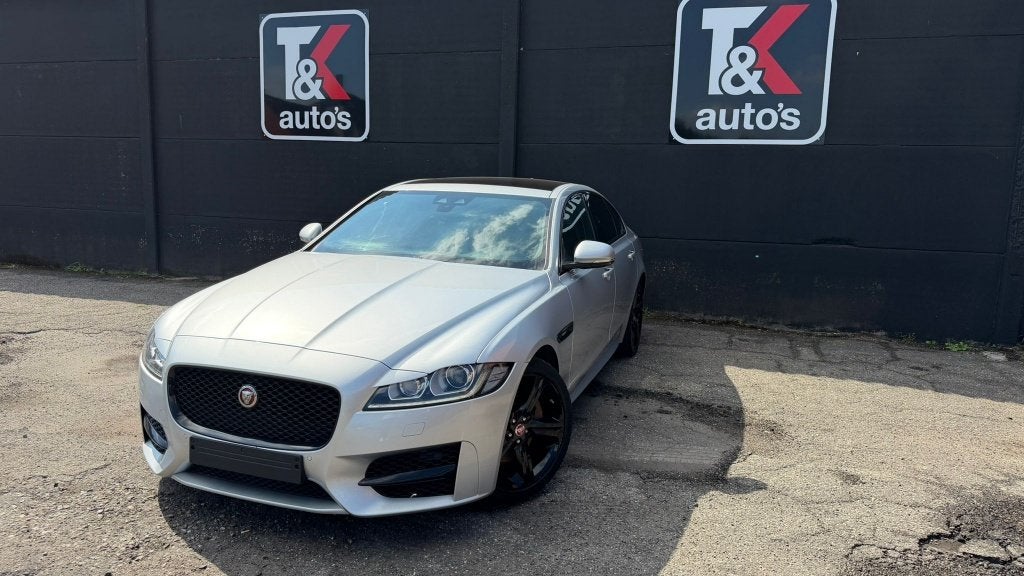 Jaguar XF 2.0D 2019, Auto's, Jaguar, Automaat, Bedrijf, 5 deurs, Zilver of Grijs