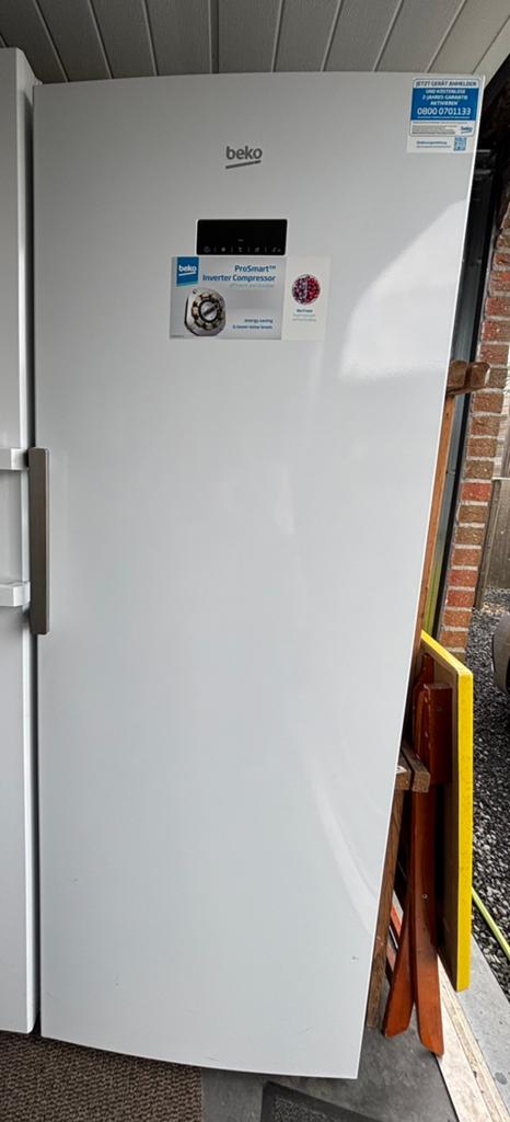 Diepvrieskast Beko, Elektronische apparatuur, Vriezers en Diepvrieskisten, Zo goed als nieuw, Vrijstaand, Vrieskast, 160 cm of meer