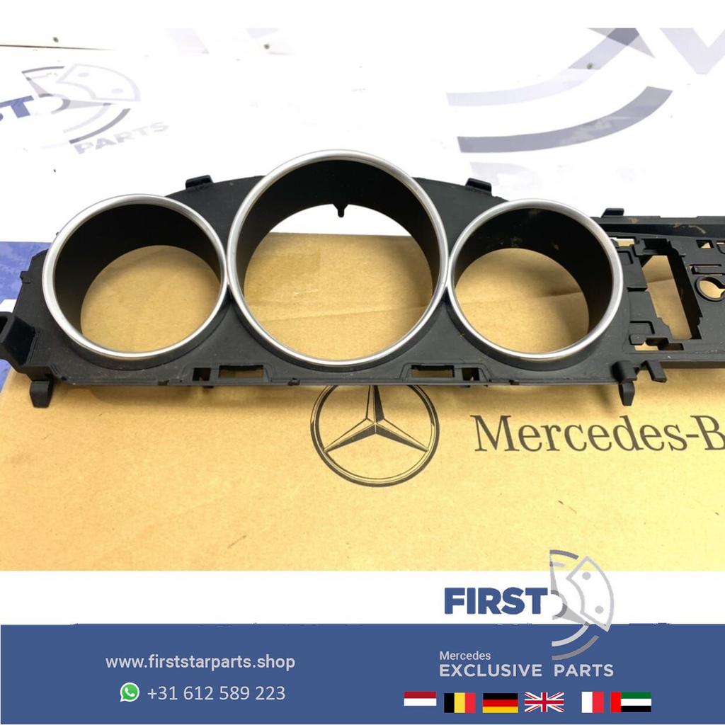 A2095050830 W204 C204 S204 TELLERKLOK RAMING LIJST DASHBOARD