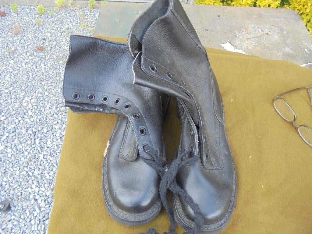 1 paar nieuwe ABL-schoenen met hoge hakken P 41, Verzamelen, Ophalen of Verzenden, Landmacht, Kleding of Schoenen