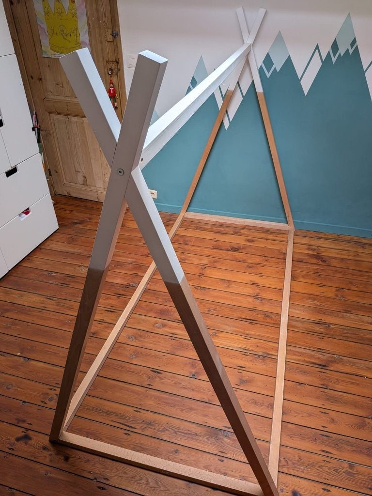 Lit tipi, Enfants & Bébés, Chambre d'enfant | Lits, Enlèvement