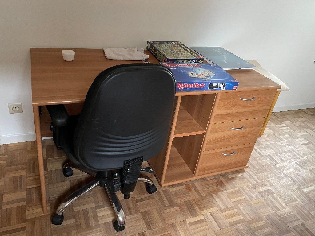 Bureau in zeer goede staat, Huis en Inrichting, Ophalen, Hout, Bruin, Zo goed als nieuw