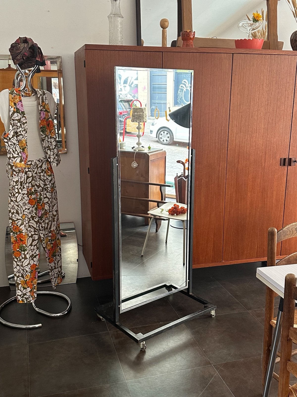 Miroir industriel sur roulettes, cadre métallique, Enlèvement