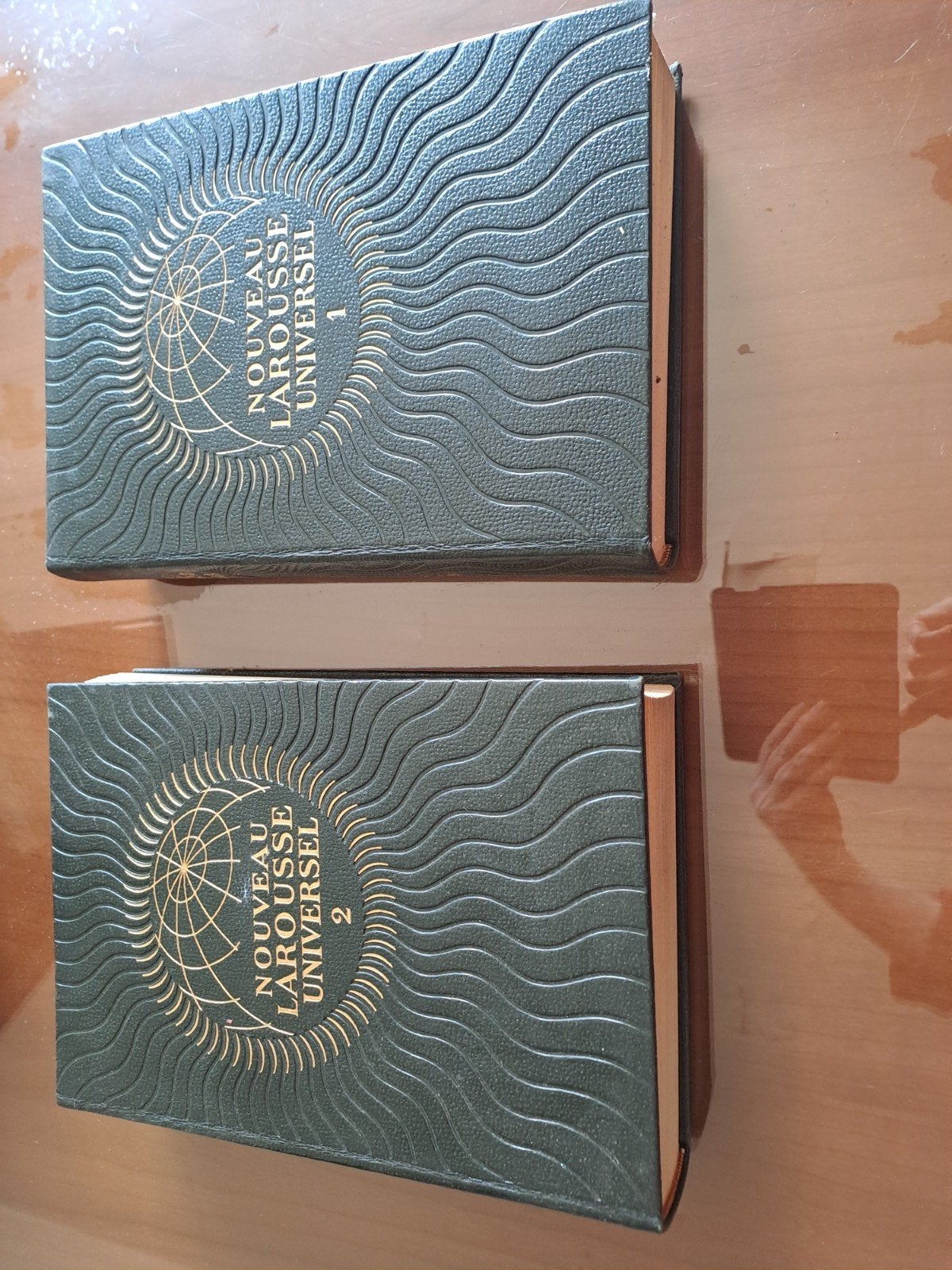 vieux Larousse, Livres, Enlèvement