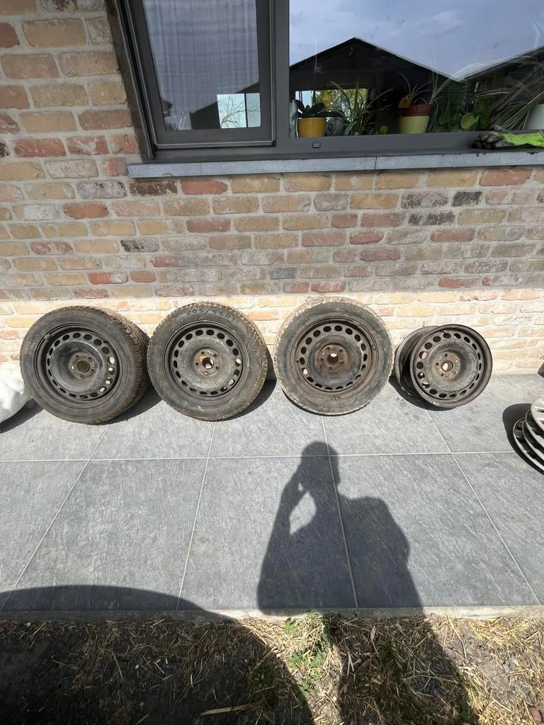 Winterbanden golf 5, Auto-onderdelen, Ophalen, Winterbanden, Velg(en)