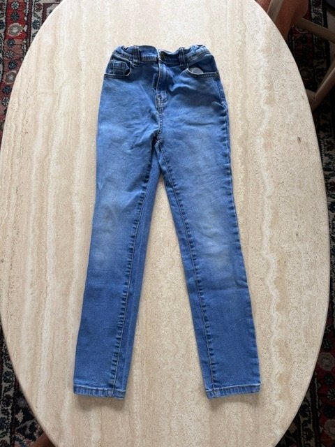 Blauwe jeans broek - maat 140, Enfants & Bébés, Enlèvement ou Envoi, Comme neuf, Fille, Pantalon