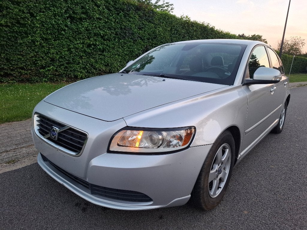 Volvo S40 1.6D 110 Drive Summum Full Options 4-Deurs 2010, Voorwielaandrijving, Zwart, 4 cilinders, Leder