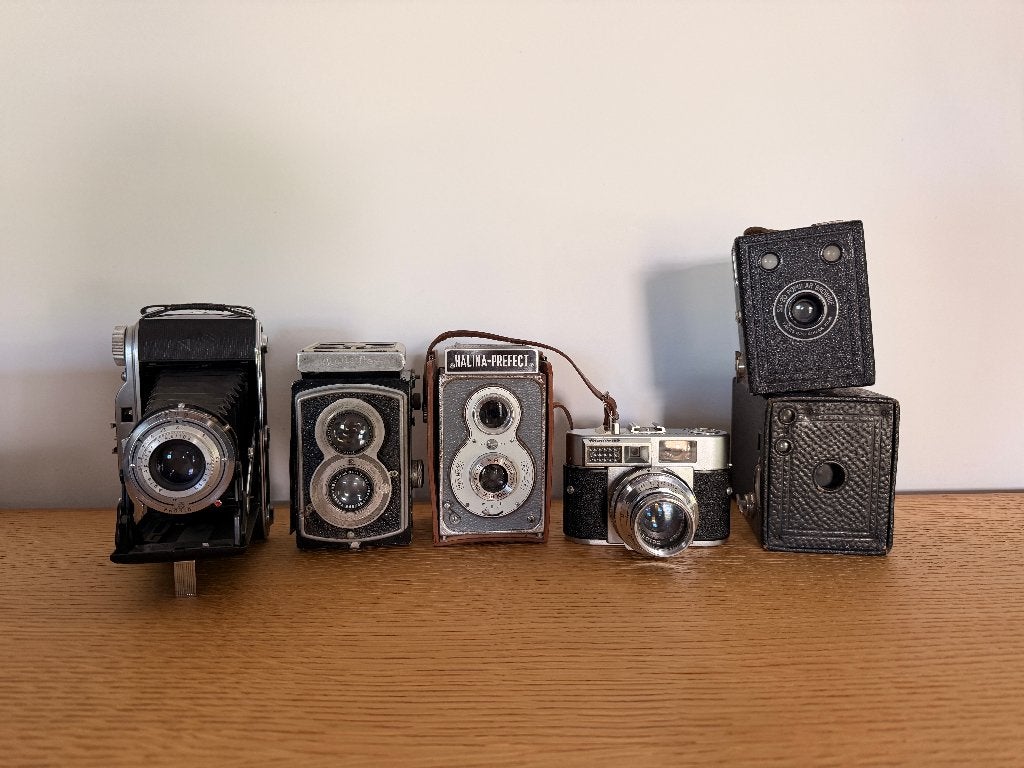 Verscheidene oude camera's, Enlèvement ou Envoi, Utilisé, Reflex miroir, Autres Marques