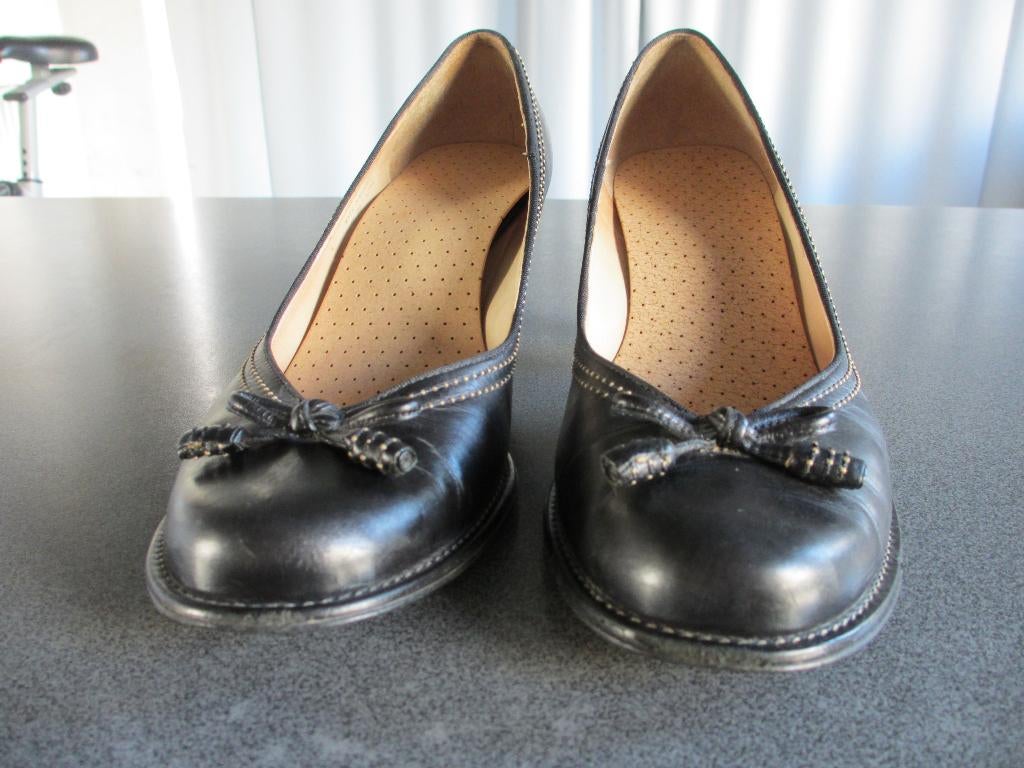zwarte damesschoenen, Kleding | Dames, Ophalen, Pumps, Zwart, Zo goed als nieuw