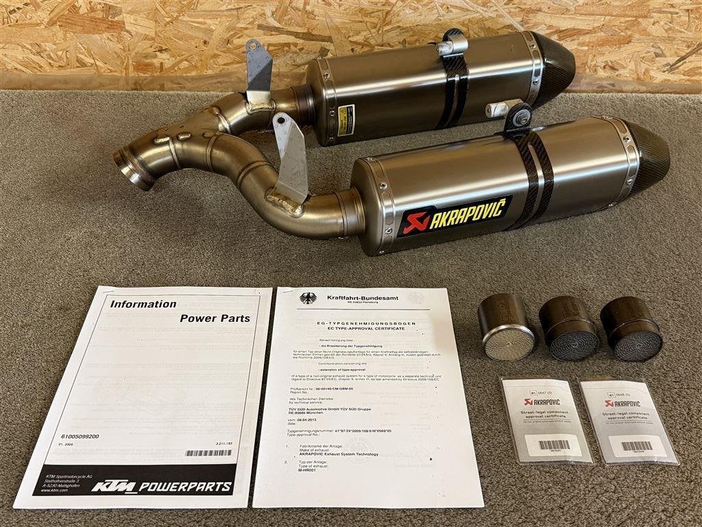 Akrapovic uitlaten dempers KTM 990 Superduke Super Duke R, Verzenden, Gebruikt