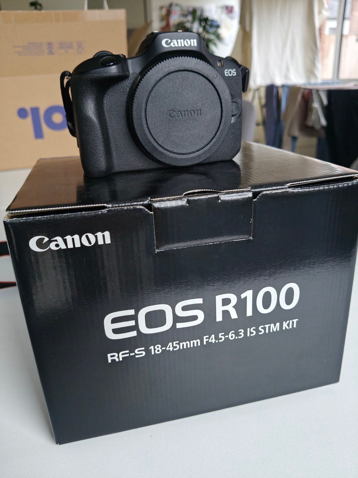 Canon EOS, Enlèvement, Canon