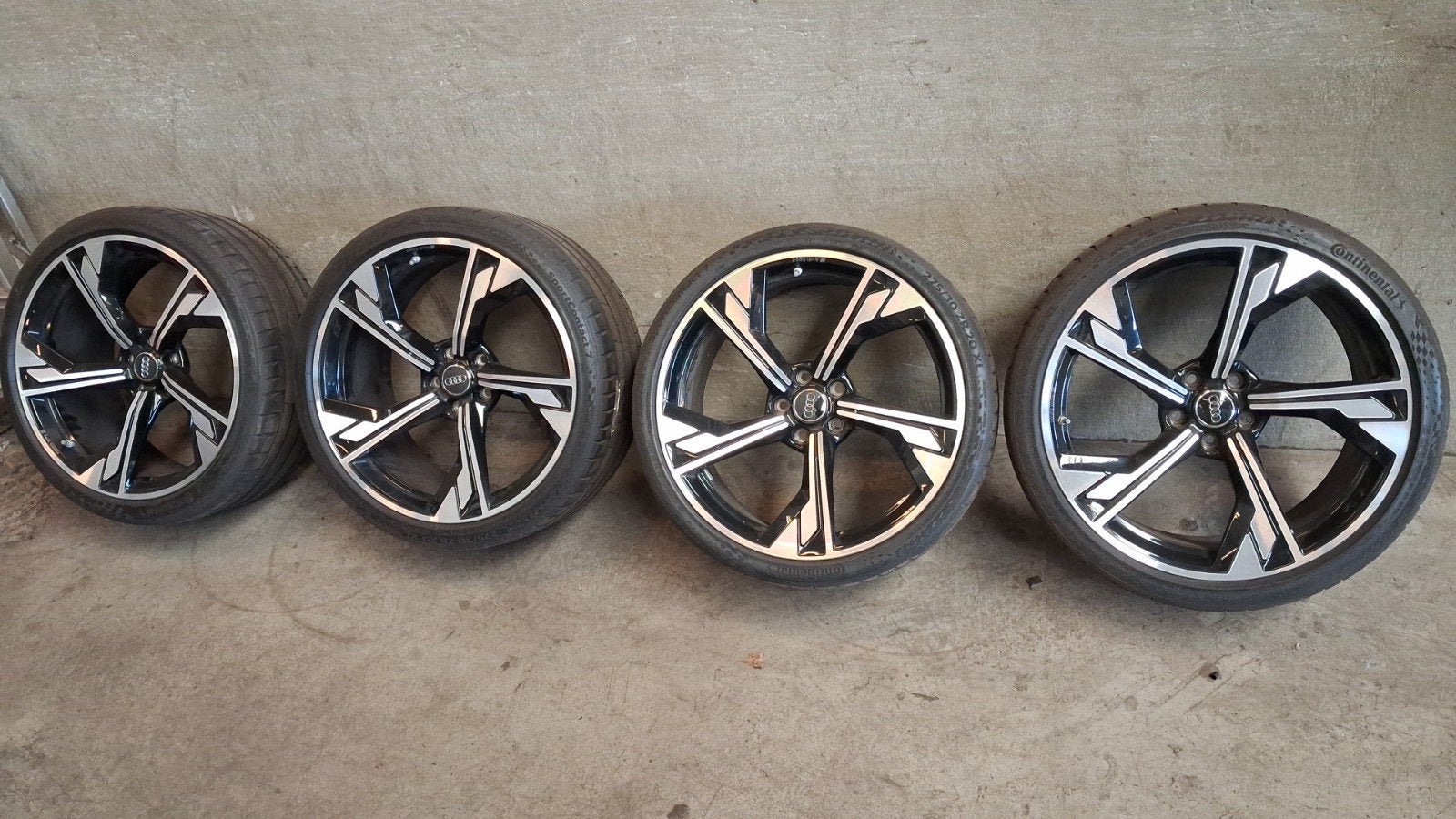 Originele AUDI RS velgen 20inch, Auto-onderdelen, Ophalen, Band(en)