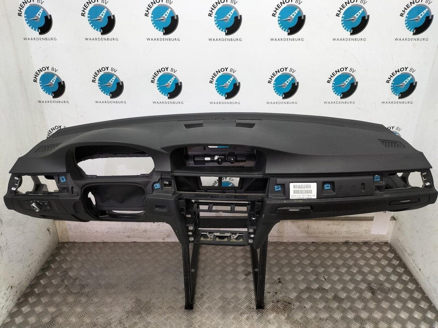 BMW 3 SERIES 320d Eff.D.Ed LuxL.  DASHBOARD COMPLEET  2012, Ophalen of Verzenden, Gebruikt, Stiba lid
