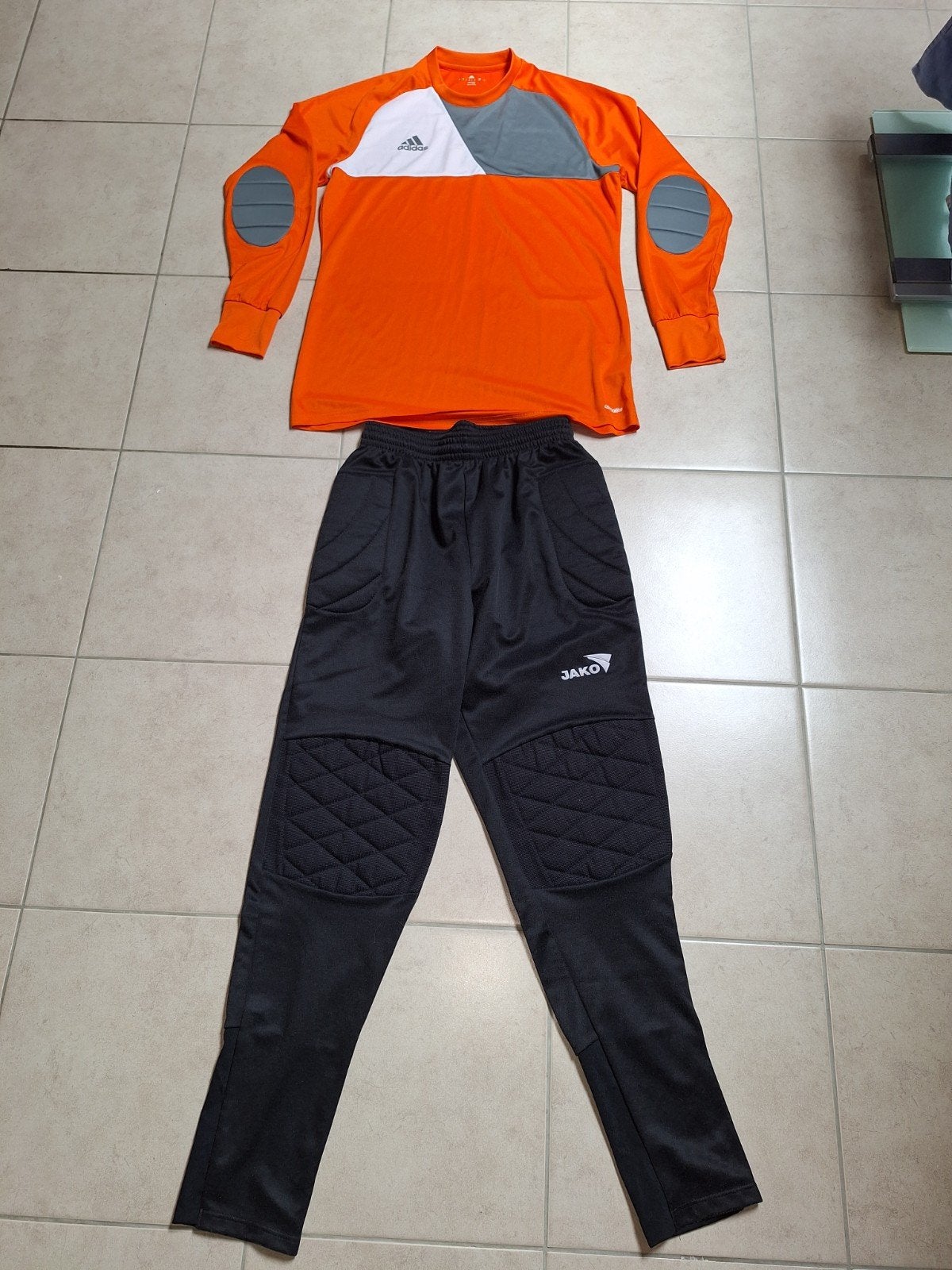 keeperoutfit, keepertenue Adidas maat L, Kleding | Heren, Sportkleding, Ophalen, Maat 52/54 (L), Zo goed als nieuw, Adidas