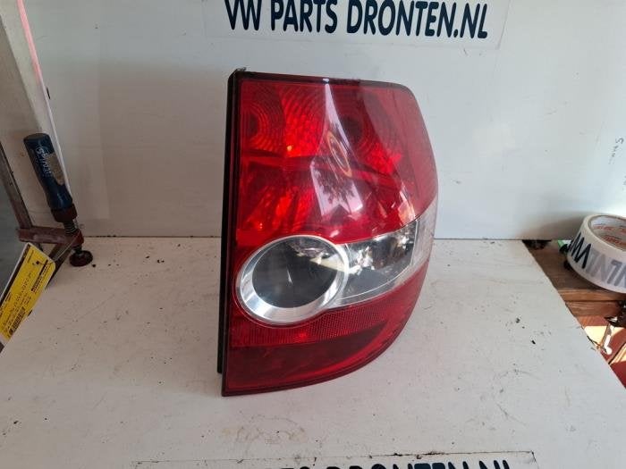 Feu arrière droit d'un Volkswagen Fox, Volkswagen, -, 3 mois de garantie, Utilisé