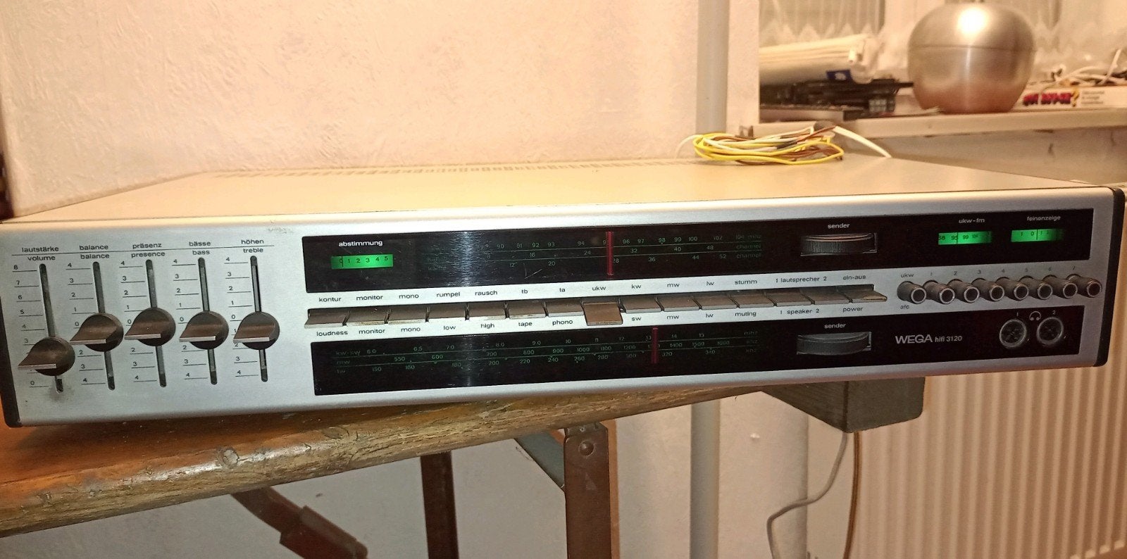 Ampli tuner vintage wega, Audio, Tv en Foto, Tuners, Ophalen