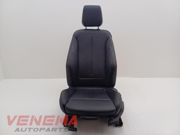 Siège gauche d'un BMW 2-Serie, -, 3 mois de garantie, Utilisé, -