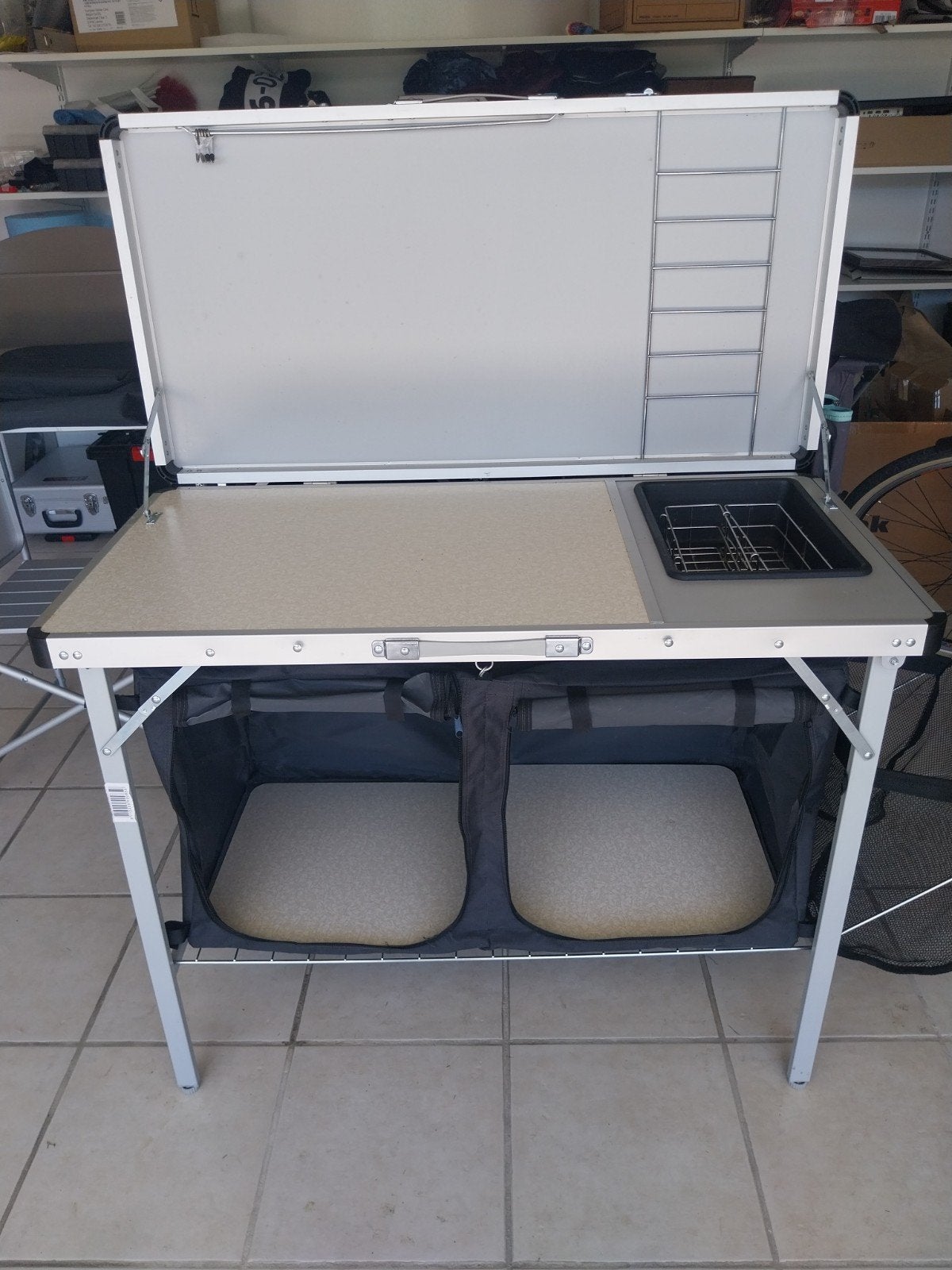 Keukenblok Camping, Ophalen