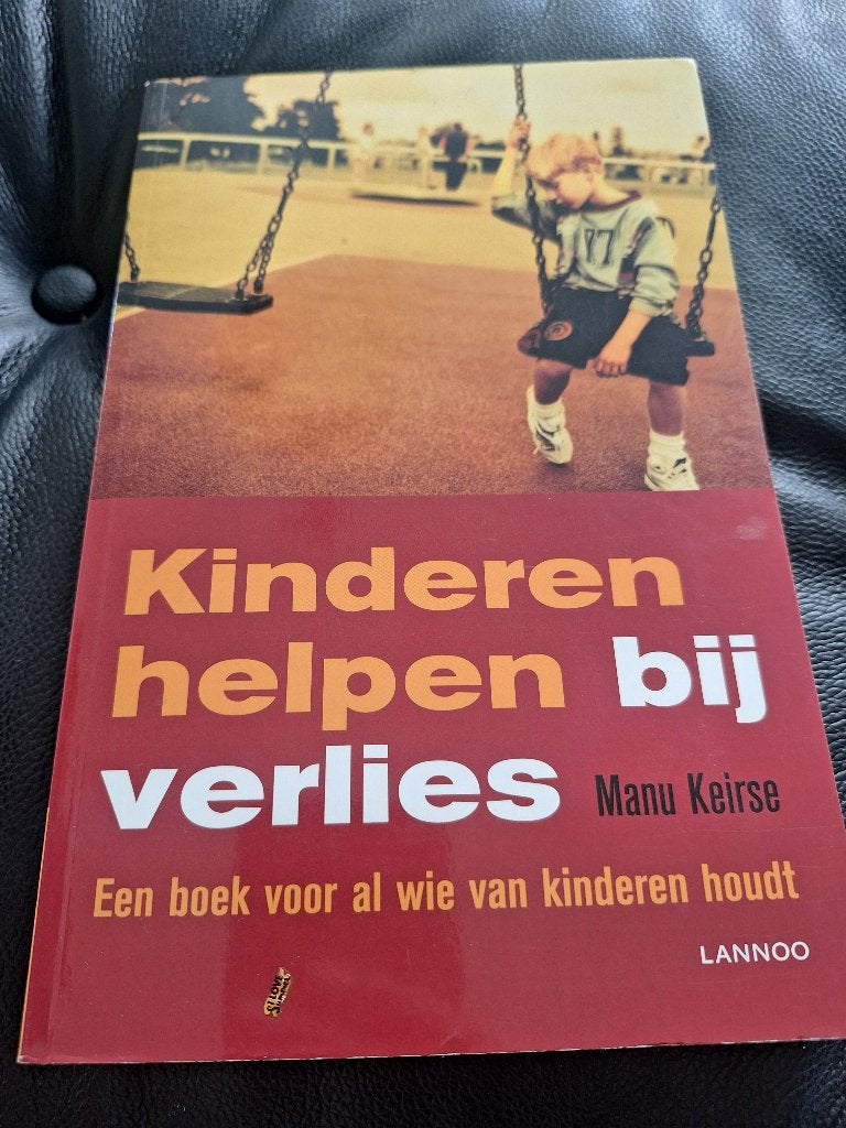 boek Kinderen helpen bij verlies, Livres, Psychologie, Psychologie sociale, Enlèvement, Utilisé, Manu Keirse