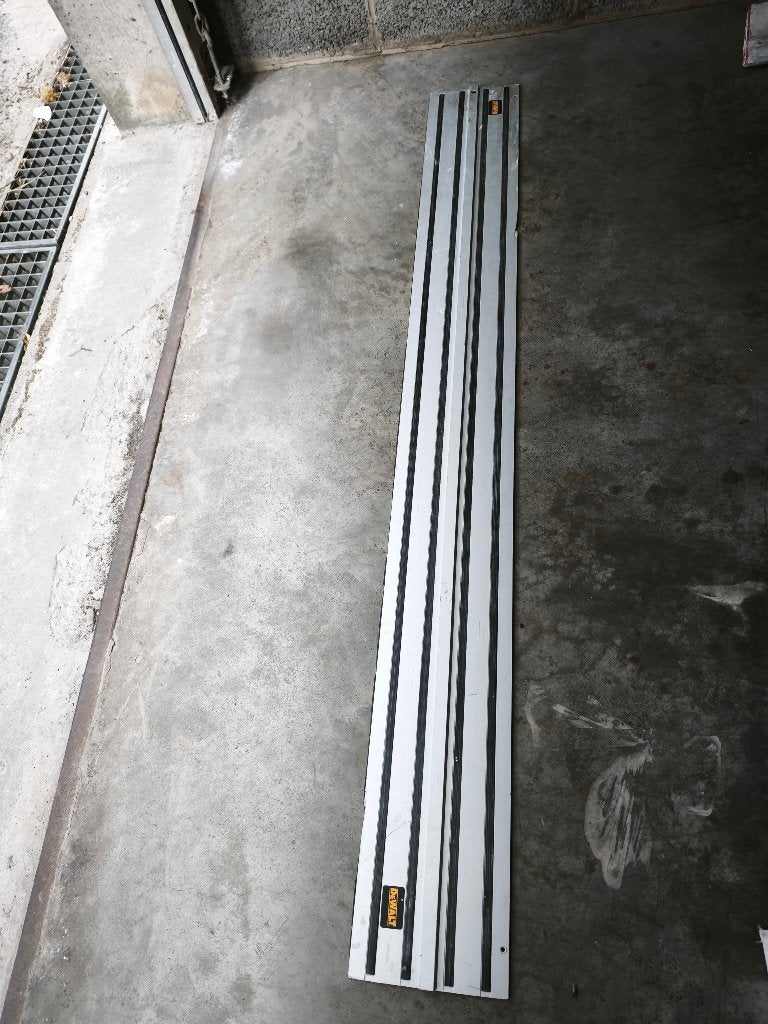 Rail de guidage pour scie plongeante Dewalt, Moins de 600 watts, Enlèvement, Dewalt, Autres types