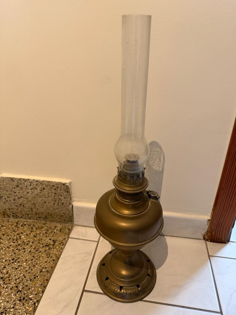 Olielamp, Ophalen