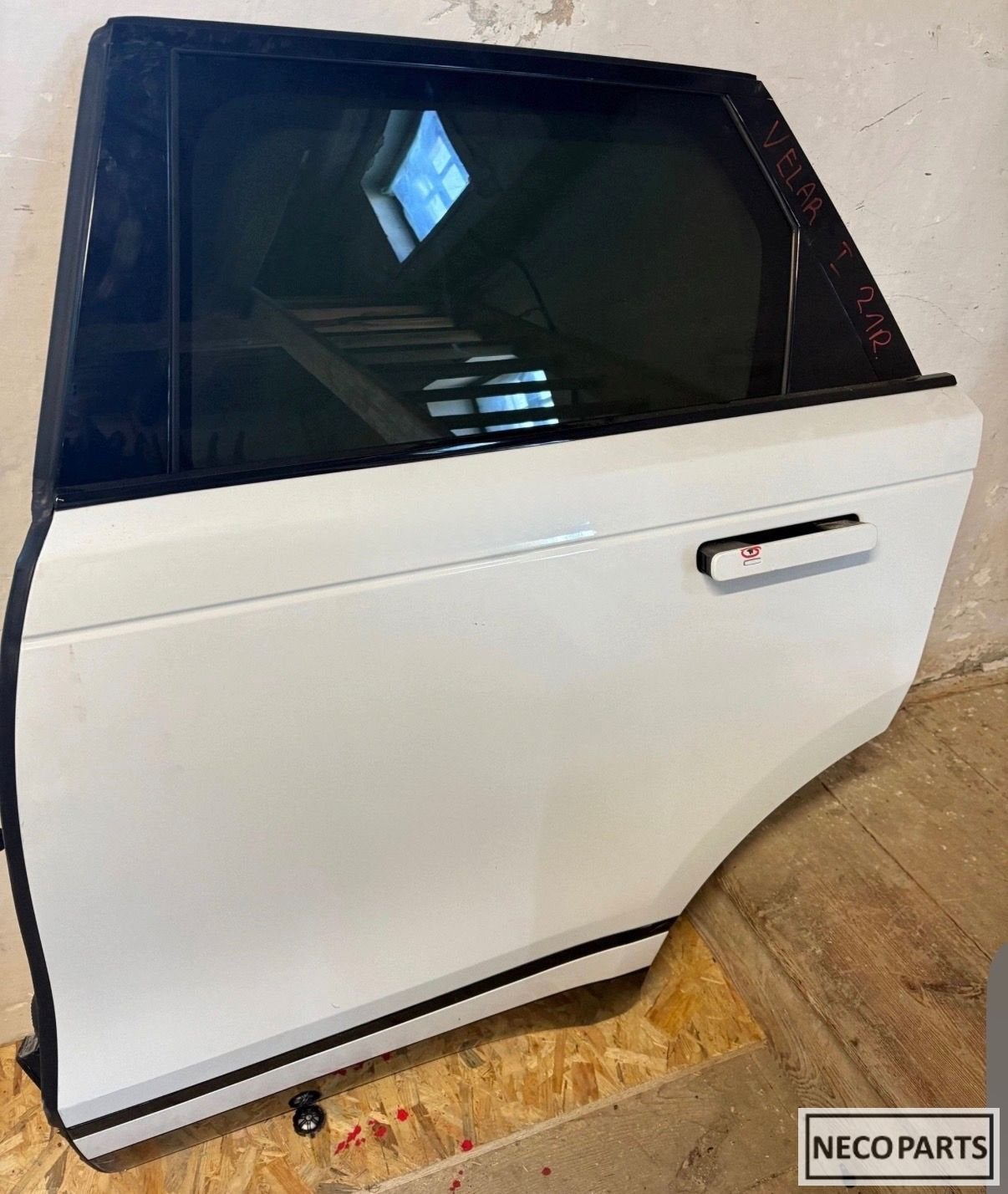 RANGE ROVER VELAR L560 PORTIER DEUR ACHTER LINKS ORIGINEEL, -, Ophalen of Verzenden, Achter, -