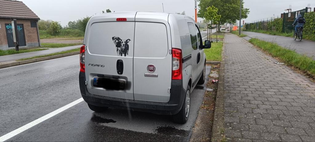 Fiat Fiorino SX 1.3 Multijet 95pk – 2022 – BTW aftrekbaar, Auto's, Bestelwagens en Lichte vracht, Voorwielaandrijving, Bluetooth