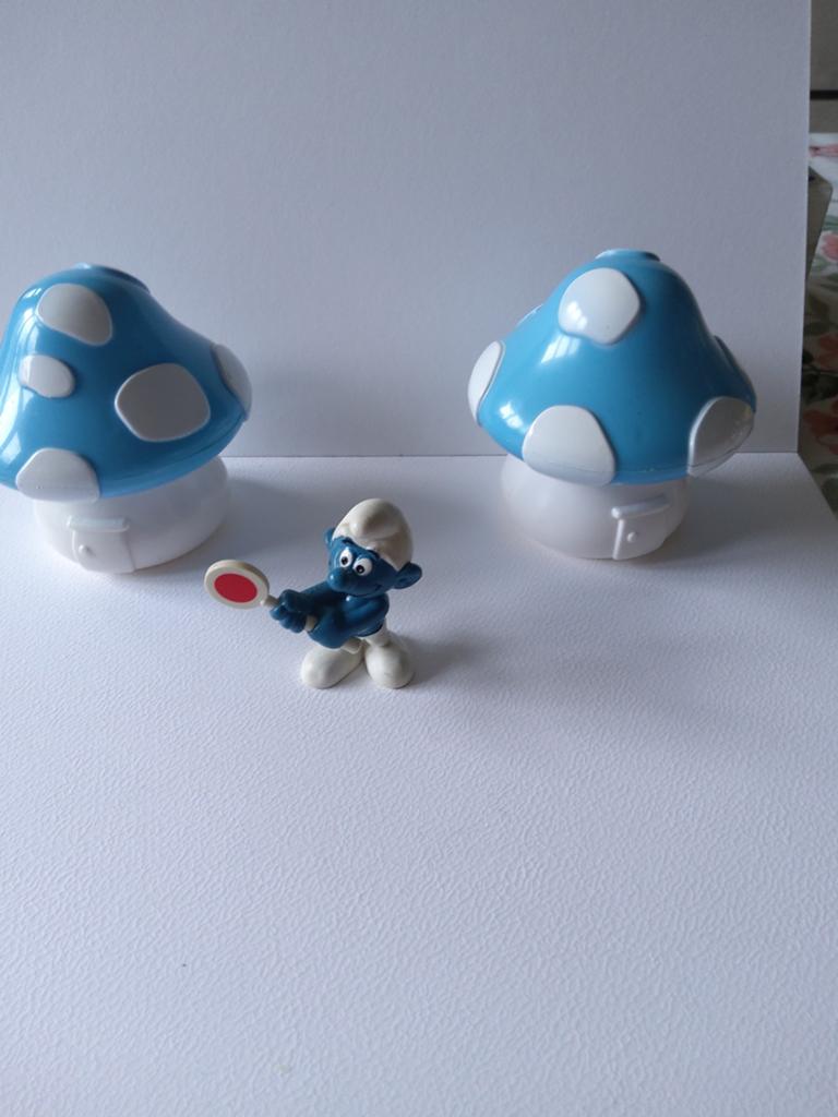 Schtroumpf avec panneau de circulation, Enlèvement ou Envoi, Utilisé, Poupée, Figurine ou Peluche