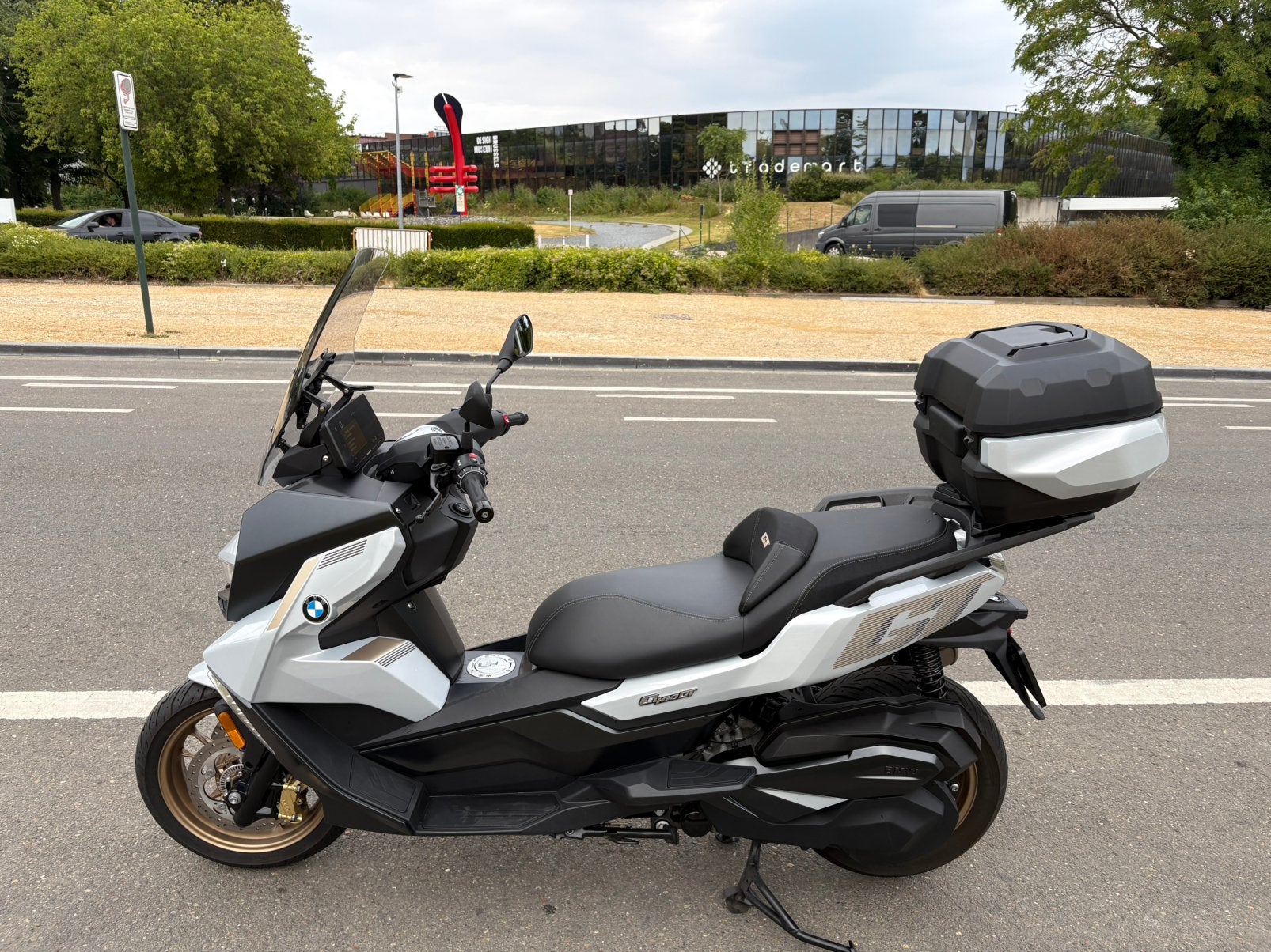 BMW C400GTSpecial Edition White Diamond, Scooter, Gebruikt, Particulier, Minimaal motorrijbewijs A2