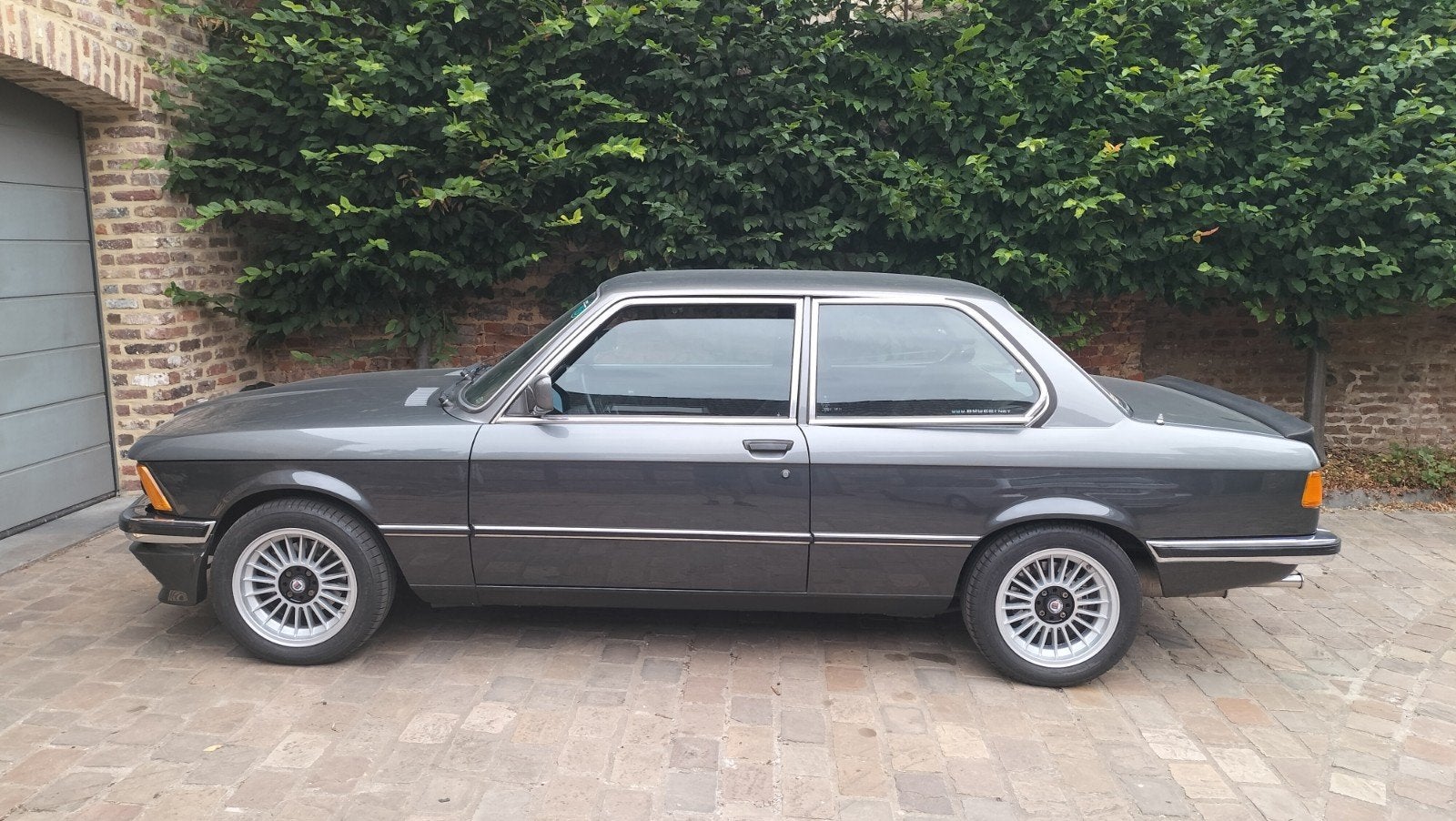 BMW E10 E21 E6 E30 4xAlpina 6jx15 Goodyear 195/55R15 neuve, Enlèvement