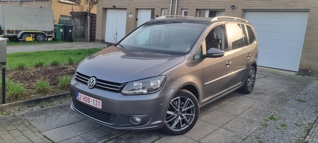 Vw touran 2.0 tdi full option + 5 places, Cuir, Euro 5, Boîte manuelle, 5 portes