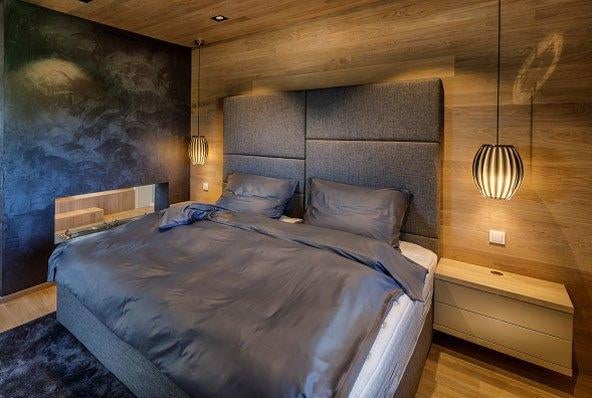 UNIEK. EIKEN WAND BEKLEDING, GEROOKT EN NATUREL GEOLIED, Ophalen