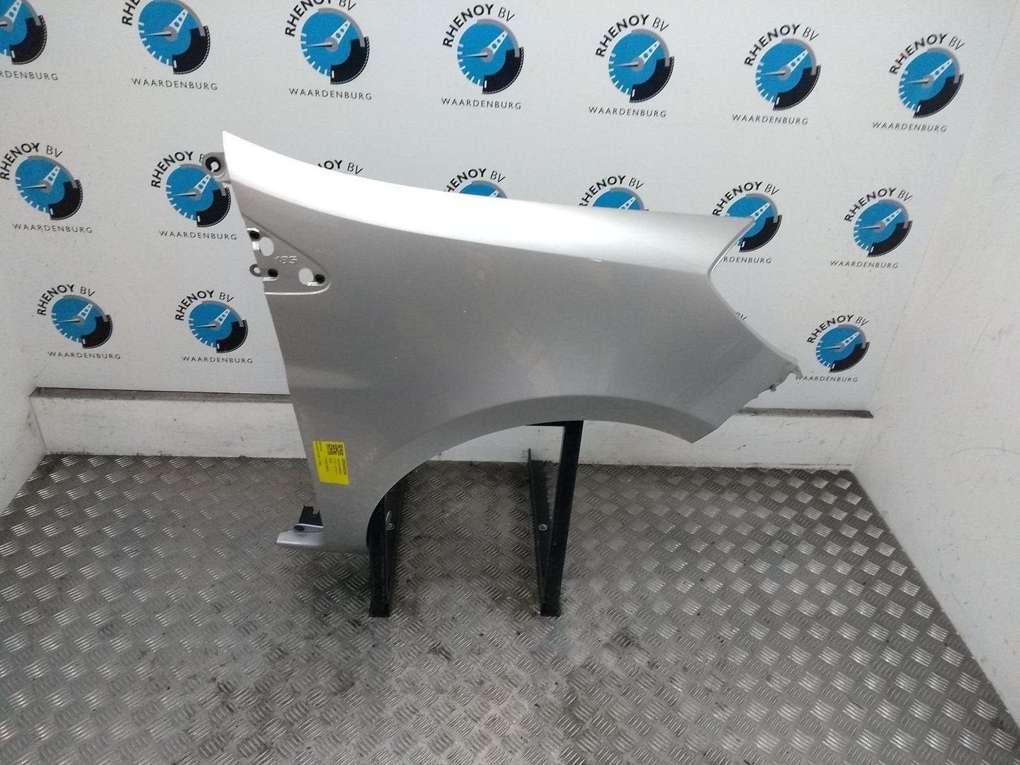 RENAULT CLIO VOORSCHERM R 2013, Enlèvement ou Envoi, Utilisé, ARN reconnu