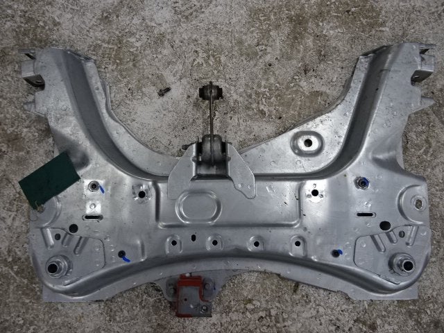 SUPPORT MOTEUR Renault Clio IV (5R) (544018224R), Renault, Utilisé, Peter-Huppertz-Straße 5
51063  Köln, DE, Dialog.deutschland@renault.de