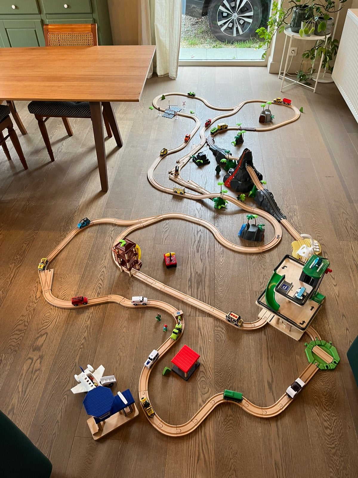 Reuze houten trein spoorweg set Playtive nieuwprijs 160€, Ophalen, Zo goed als nieuw