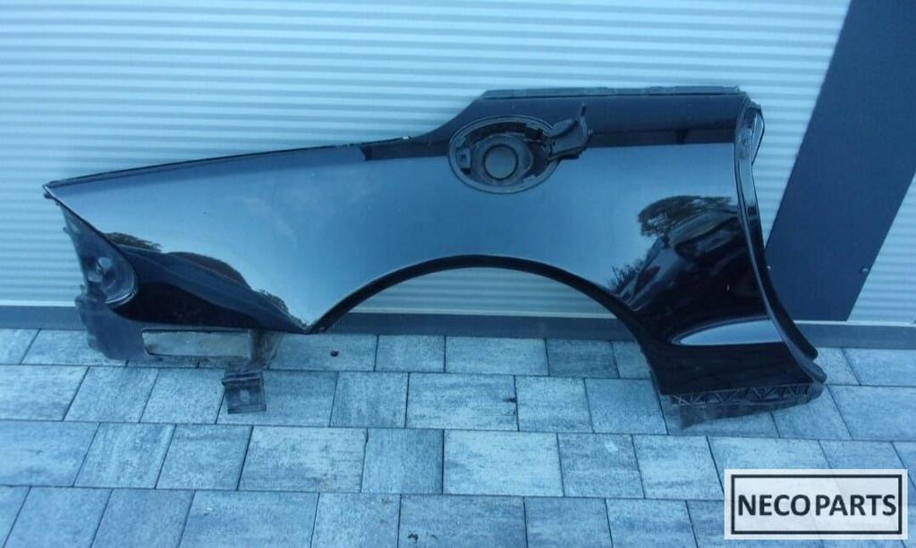 MERCEDES BENZ SL R230 ACHTERSCHERM KONT SNIJDEEL, Gebruikt, Ophalen of Verzenden, Achter, -