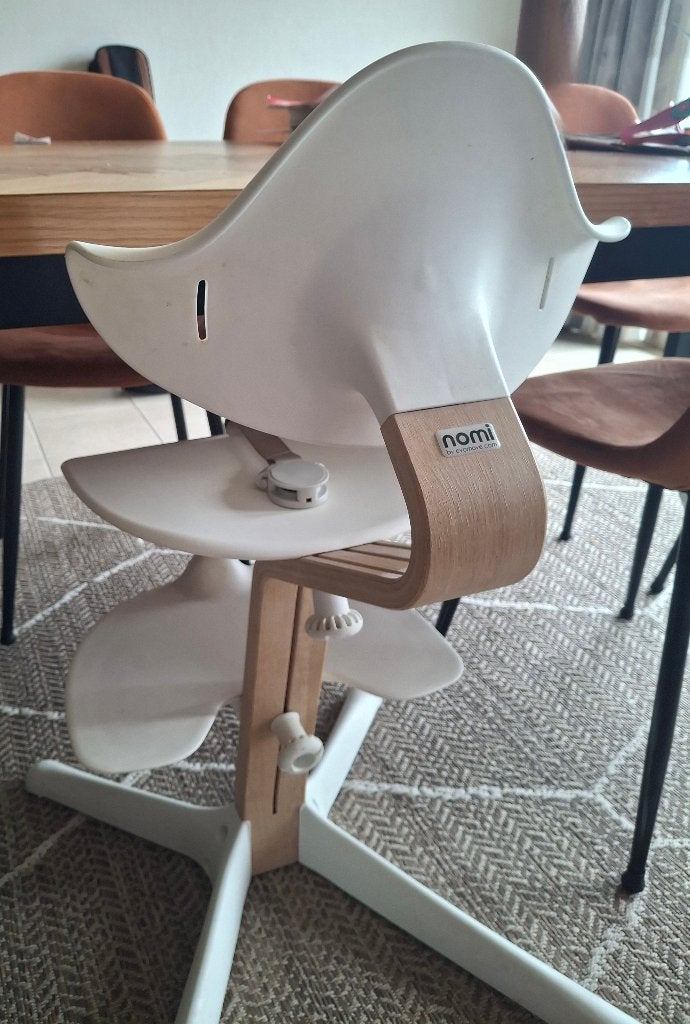 Chaise de croissance Stokke Nomi, Enfants & Bébés, Enlèvement, Utilisé, Chaise évolutive