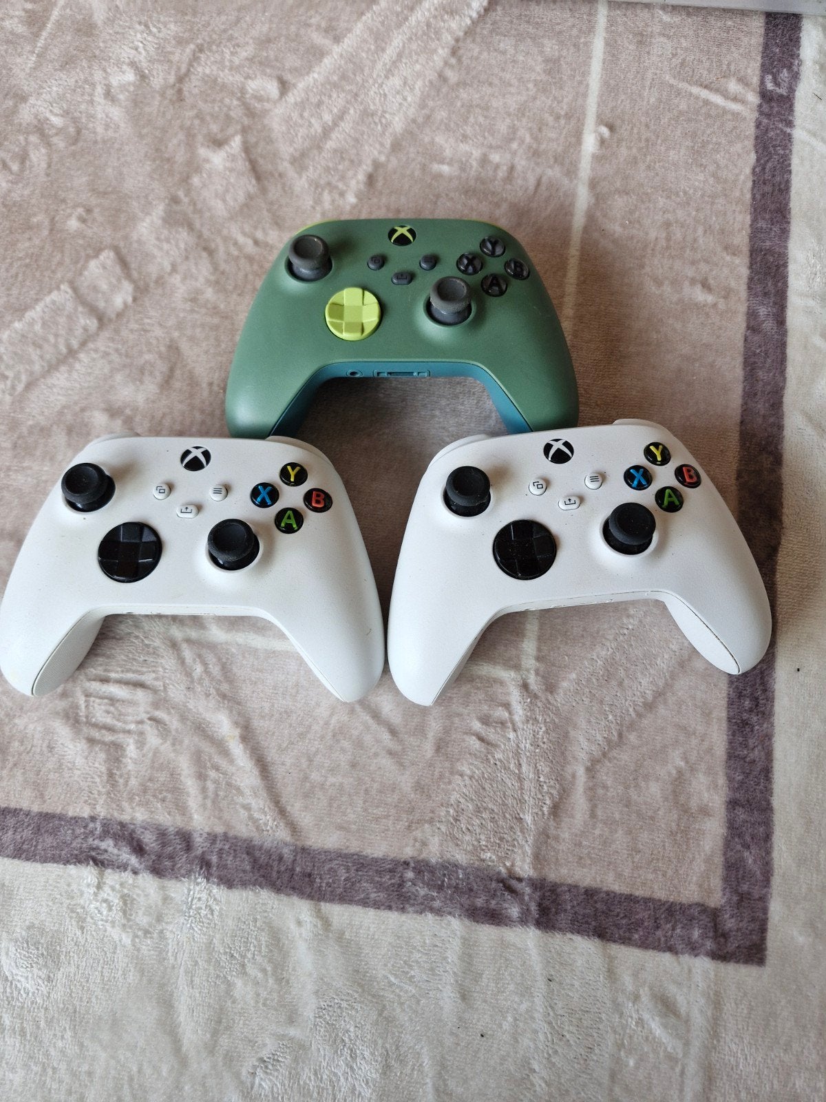 Console voor xbox 15 euro per stuk, Games en Spelcomputers, Spelcomputers | Xbox | Accessoires, Ophalen, Gebruikt, Controller