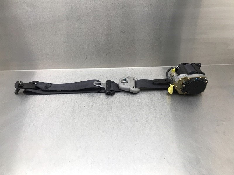 CEINTURE DE SECURITE AVANT DROIT Impreza II Plus (GG), Utilisé, Subaru