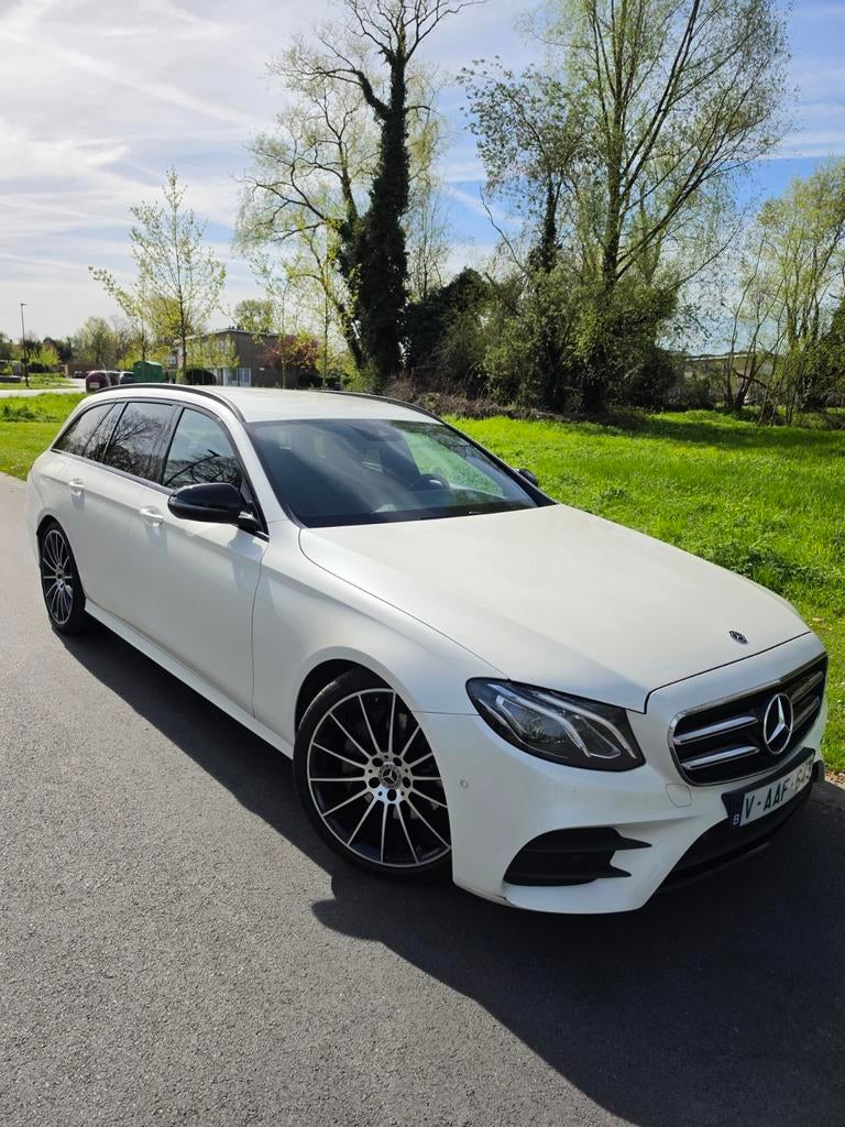 Mercedes-benz E klasse 220d bouwjaar 2018 2100€ 173000km, Cuir et Alcantara, 143 kW, Euro 6, Noir