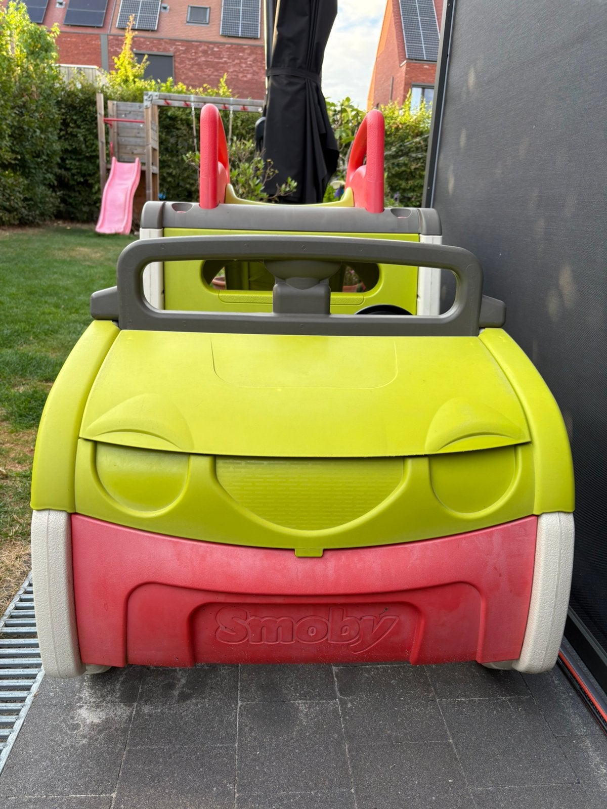 Smoby - Auto met zandbak en glijbaan, Kinderen en Baby's, Speelgoed | Buiten | Speeltoestellen, Ophalen, Gebruikt, Glijbaan