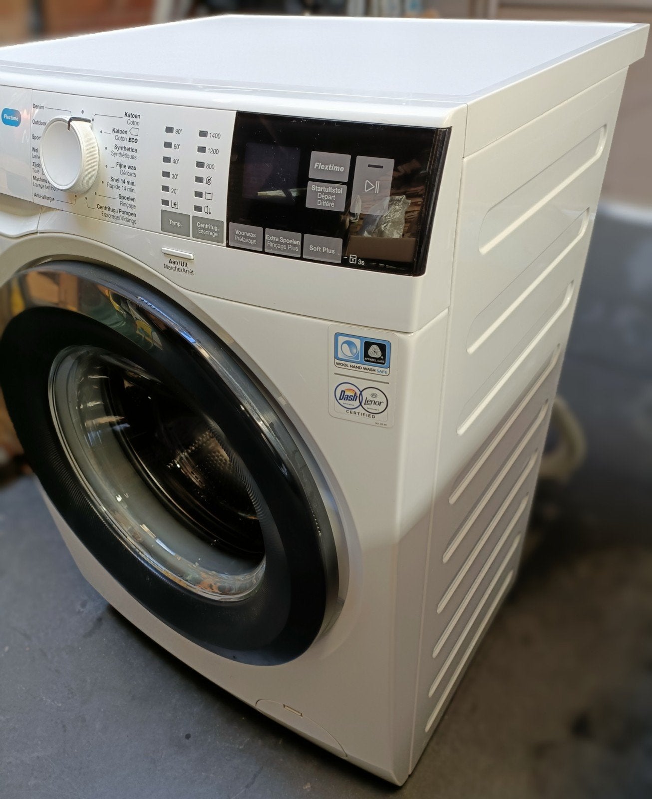Machine à laver Zanussi, Electroménager, 1200 à 1600 tours, Comme neuf, Enlèvement, Classe énergétique A ou plus économe